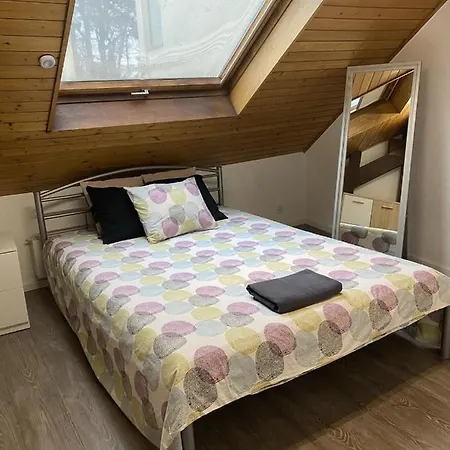 House Проживание в семье Морж