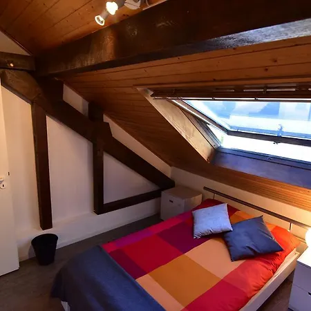 ホームステイ House モルジュ